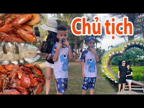 Video Cả gia đình đi biển Sầm Sơn - youtube