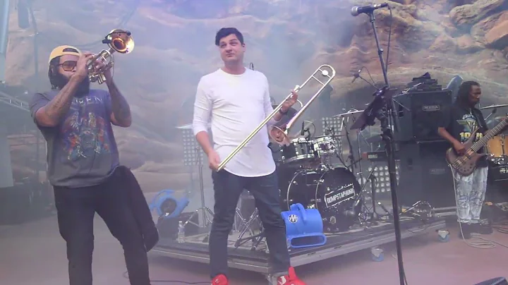 Dumpstaphunk, George Porter & Cyril Neville Fire O...