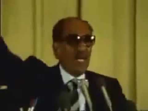 خطاب الرئيس السادات عن شاه ايران ومساعدته لمصر وانجازات السادات فى اعادة البناء والتطور 