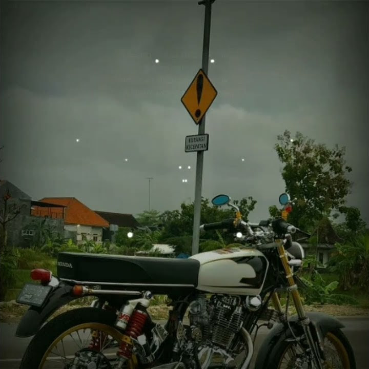 story' wa cb cocok untuk Anda yang suka motor klasik