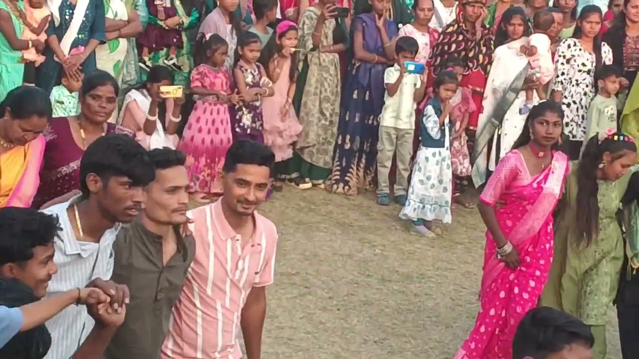 रॉकी स्टार के साथ हरिपुरा वाले और बाकी पब्लिक ने मौज कर दी//रॉकी स्टार बैंड वाले फूल मूड मैं//💃🕺🤘