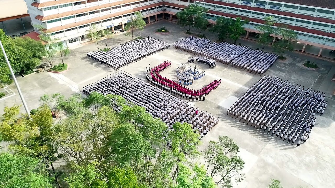 เพลงตอบแทนบุญคุณแผ่นดิน โรงเรียนหาดใหญ่วิทยาลัย ๒