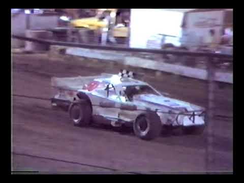 Belle Clair Speedway  1991 action. Belleville, Ill.