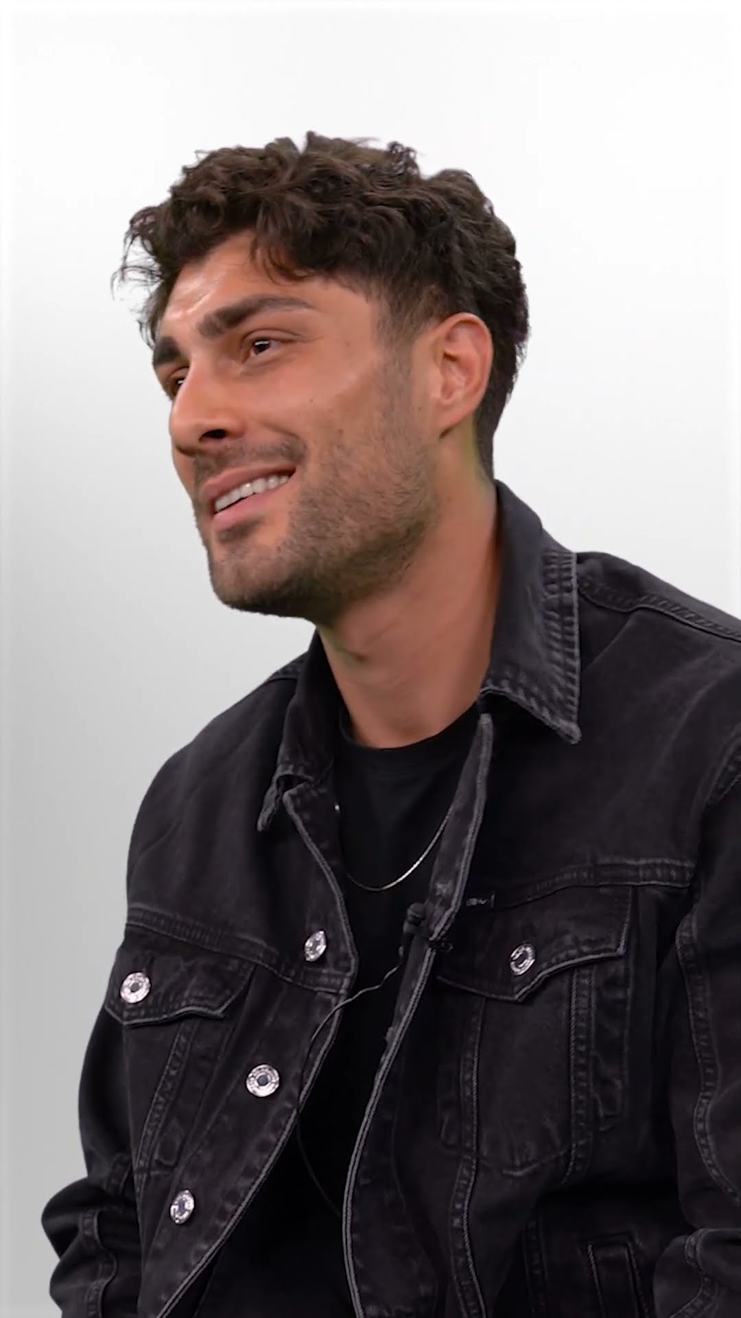 #Oyuncu'nun bu haftaki konuğu Ali Öner. ? Yeni bölüm cuma #KanalD YouTube kanalında yayında!