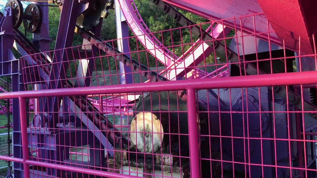 鷲羽山ハイランド バックナンジャー&スタンディングコースター 巻き上げ機メイン