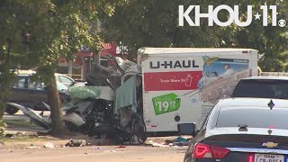 Raw video: Deadly U-Haul crash in Houston