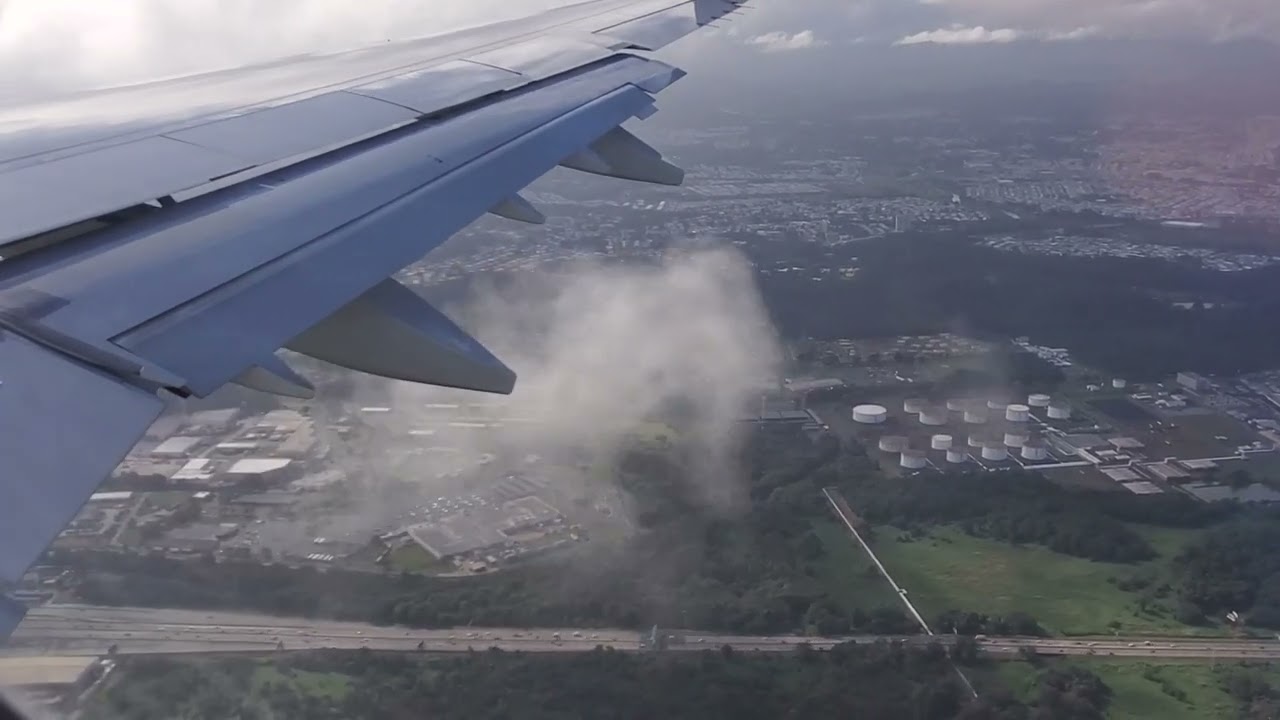 Landing in San Juan, PR. (SJU)