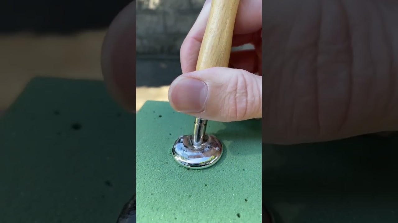 Gallium Melts Green Sand ASMR