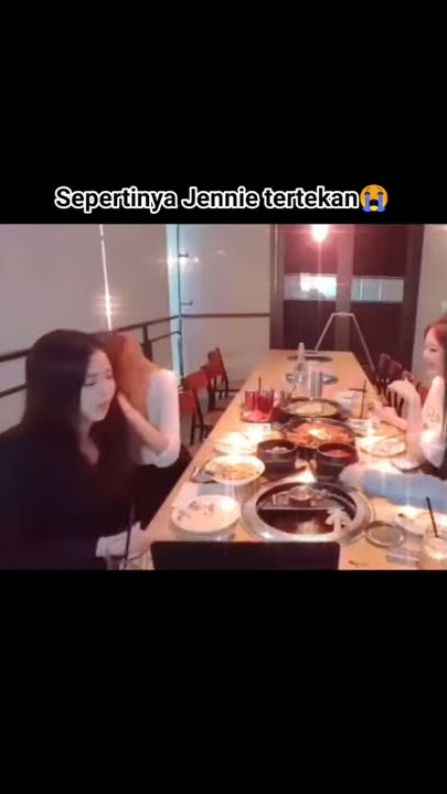 Kelakuan bobrok Lisa Jennie 🤣