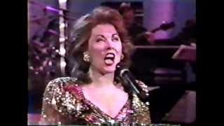 Nicole Martin ''L'hymne à l'amour'' Live 1990