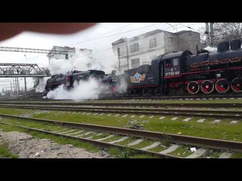 Типичная Махачкала (паровоз