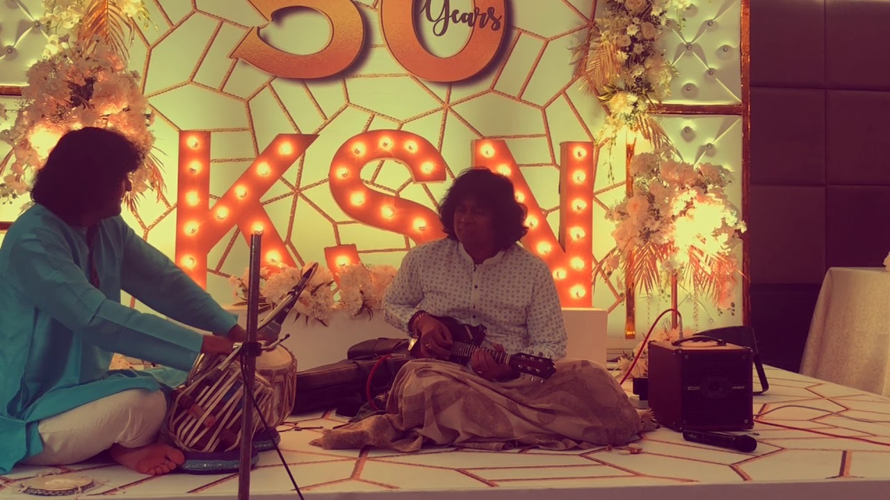 Alaipayuthey Kanna - Mandolin U Rajesh And Praveen Narayan