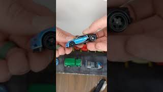 cracking the hot wheels exotic envy 2016 Bugatti chiron