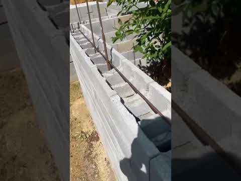 Video: Jsou stěny cmu vyplněny betonem?