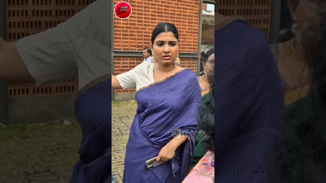 സാരിയിൽ അടിപൊളി ലുക്കിൽ രാജേഷ് മാധവിന്റെ കല്യാണത്തിൽ എത്തിയ ദിവ്യ പ്രഭ❤️