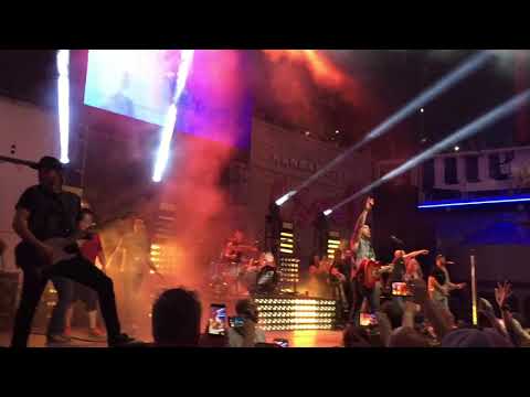 LOCASH @ HCNKC- I Love This Life