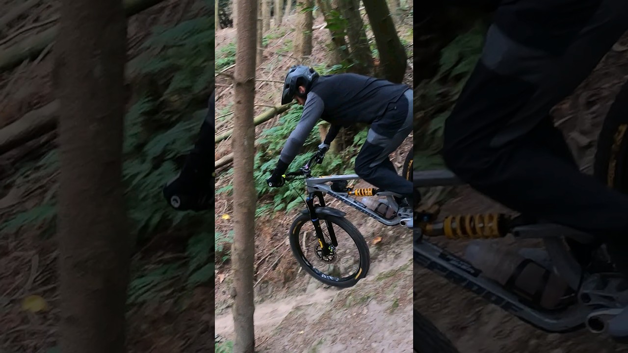 Dropping into steepness 😳 