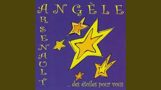 Video thumbnail of "Angèle Arsenault - Chanter dans le soleil"