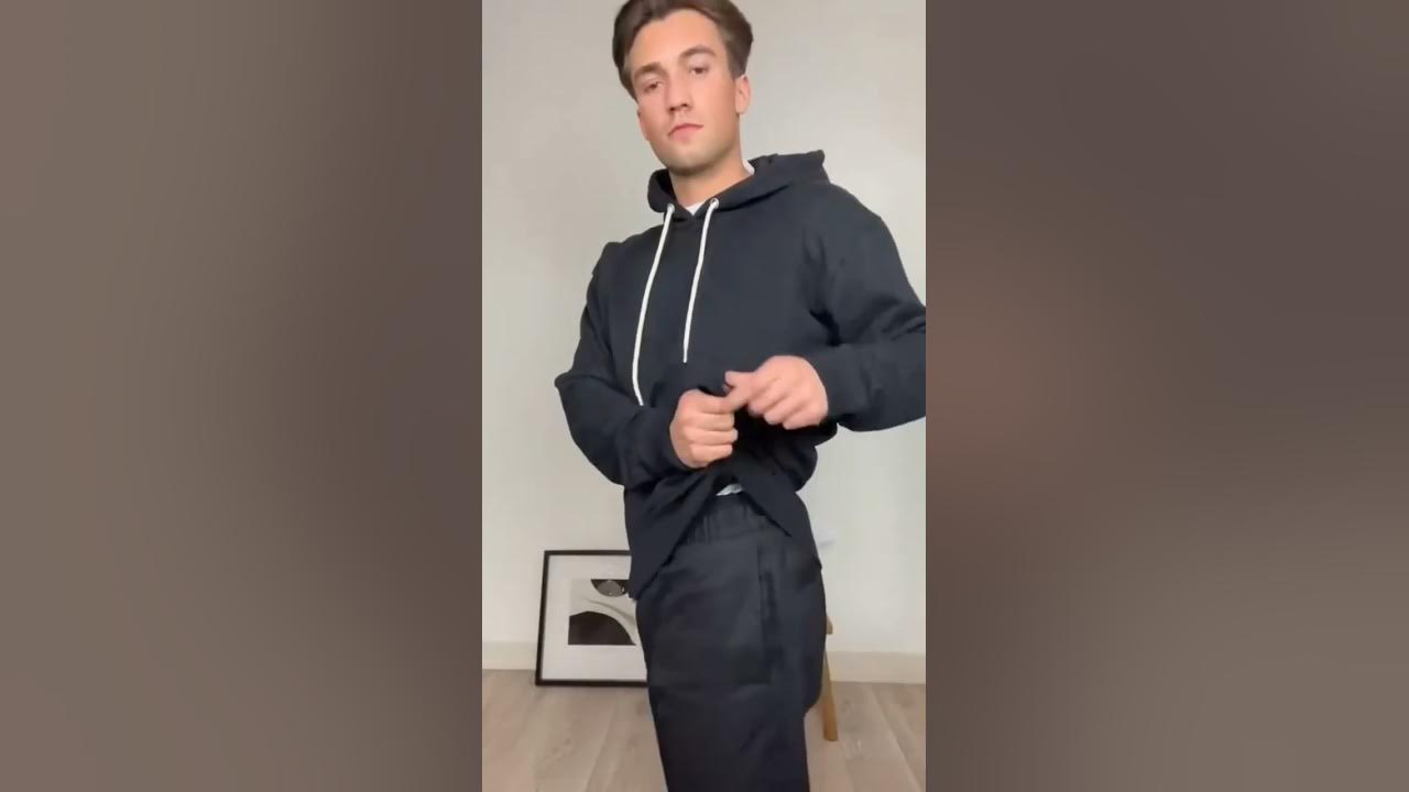 #1 rule to Tuck in your HOODIE #tips #rules #tuck #hoodie