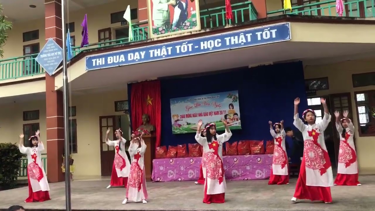 Múa Cô là người tuyệt vời nhất