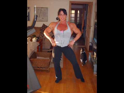 Musclemom random pics - YouTube
