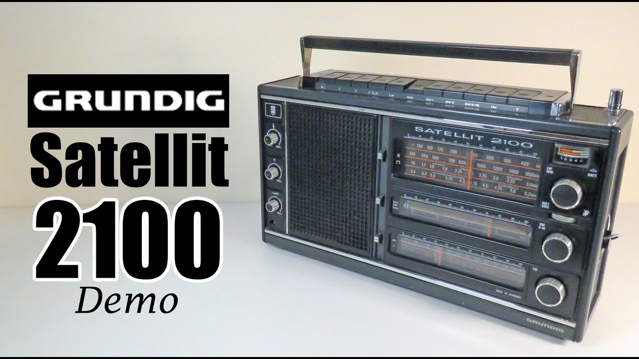 SOLD - Grundig Satellit 2100 Portable Radio / Table Top Multiband