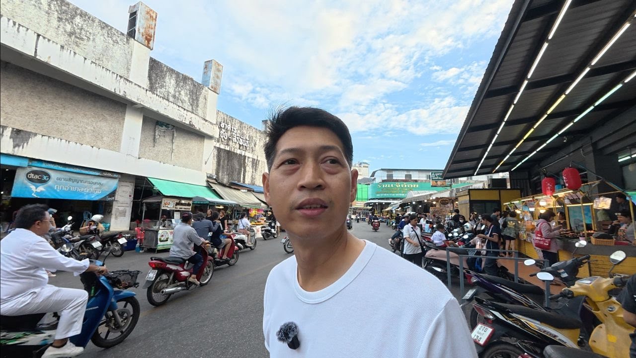 พาชมตลาดน้ำพุ ตลาดโต้รุ่ง เมืองจันทบุรี ร้านของกินอร่อยมากมาย
