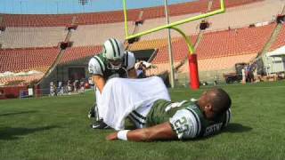 Upper Deck's NFL Top 10 Touchdown Dance Contest