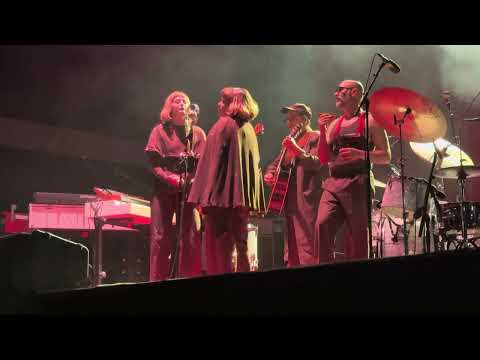 Everybody Hurts (REM Cover), Lucius, Treehouse Summer Stage, Deerfield, MA, 7/22/2025 