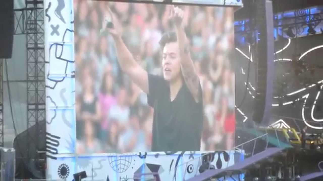 Harry saying OH YEAH Brussels