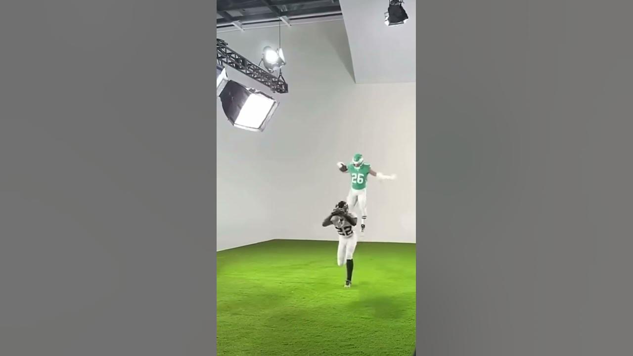 Saquon Barkley filming for the Madden 26 cover 🔥￼