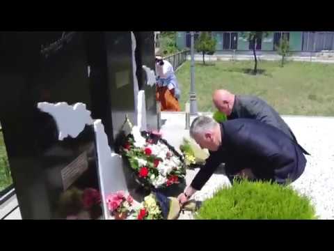 შს მინისტრის მოადგილემ 13 ივნისს გარდაცვლილი მეხანძრე-მაშველის მემორიალი ყვავილებით შეამკო