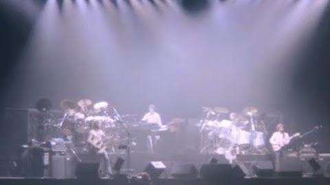 GENESIS - Drum Duet / Los Endos (live in Las Vegas, 17/02/1984)