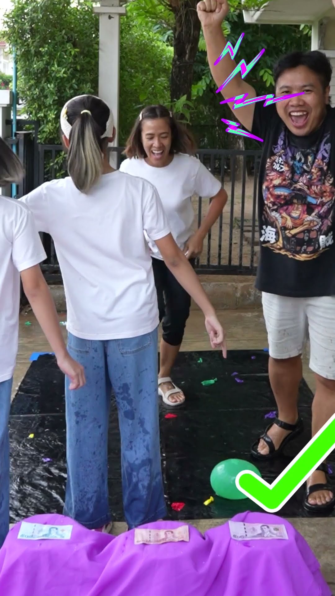 #หนูยิ้มหนูแย้ม แข่งกันเหยียบลูกโป่งน้ำ