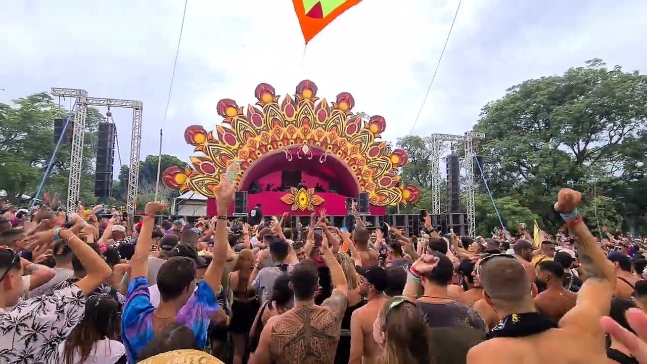 WRECKED MACHINES Dropping "Switchback" LIVE @ Mandallah X Low Session X Nomad 2022