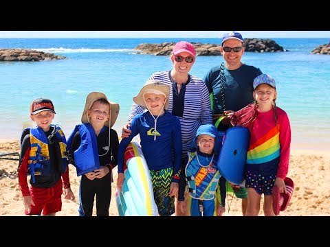 Fun March Day at Ko'Olina Beach, Hawaii