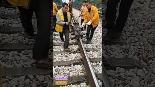 রেললাইনের জং পরিষ্কার করছে 😲 | Railway Track Maintenance Work #shorts #ytshorts #trendingshorts