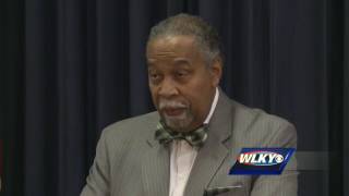 Opponents of school choice bill rallied in Frankfort