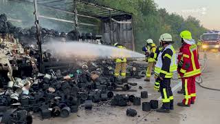 NewsSpot: LKW brennt auf A13 nahe Schwarzheide ab
