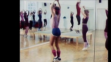 Robert Owen - "Show Me" (Music Video)