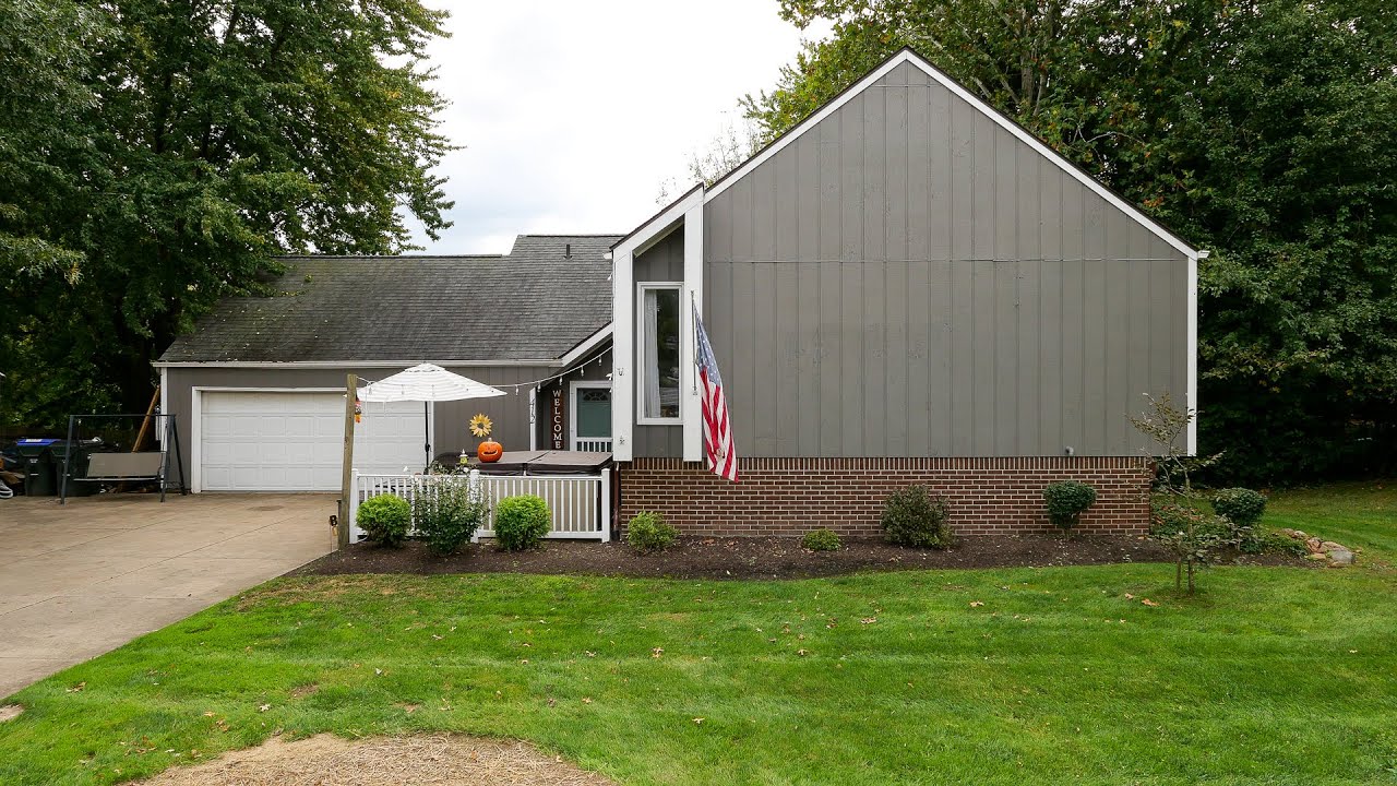 412 Wyoga Lake Blvd Stow Ohio