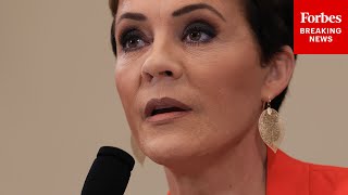 Download Lagu VIRAL MOMENT: Kari Lake Finds Out That Armenians Speak Armenian In Real Time MP3 Download Lagu VIRAL MOMENT: Kari Lake Finds Out That Armenians Speak Armenian In Real Time MP3