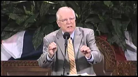 The Invisible World 5 ; Motivated by the Invisible World....By Dr. Erwin W. Lutzer.....