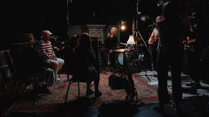James Yorkston, Nina Persson & The Secondhand Orch...