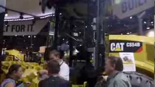 CONEXPO 2014 | Cat® Paving | Compaction Measurement System screenshot 2