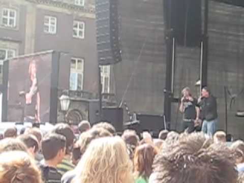 Phil Dooley - Hillsong United @ Dam square Amsterdam