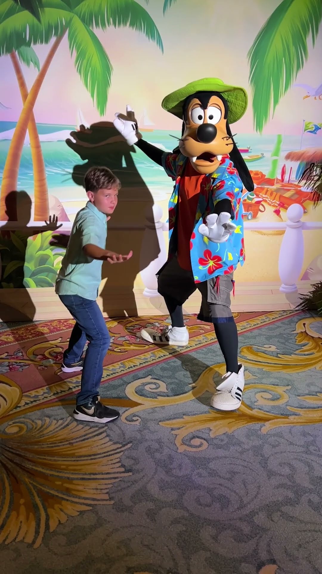 Goofy! Disney gave us free tickets #disneytreasure  #disneycruiseline