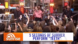 5SOS - Teeth (Live on Sunrise 2020) | 7NEWS Australia Resimi