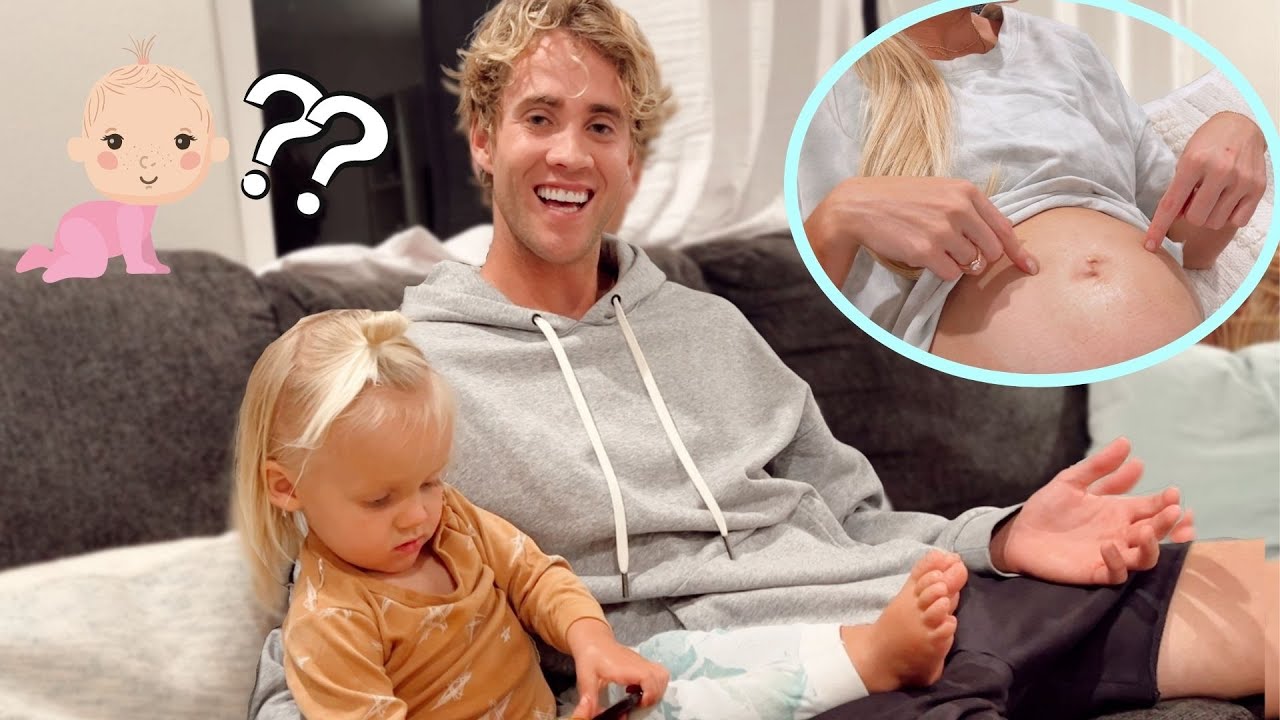 Our OFFICIAL HAWAII HOUSE TOUR... also we're second guessing the gender