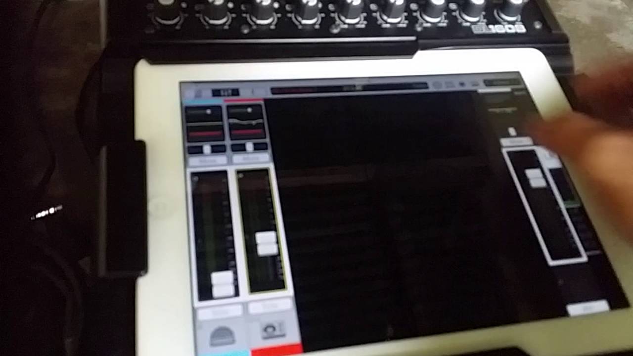 Master Fader 4.5 Mackie DL1608 new Upgrade/Update - YouTube